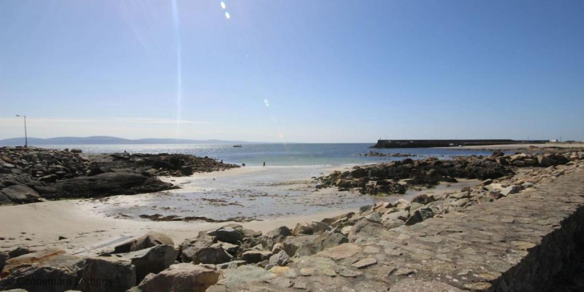 Spiddal Cottage Exterior photo